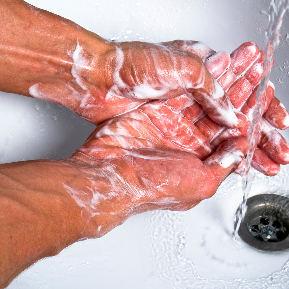 How to Prevent Dry, Cracked Winter Hands